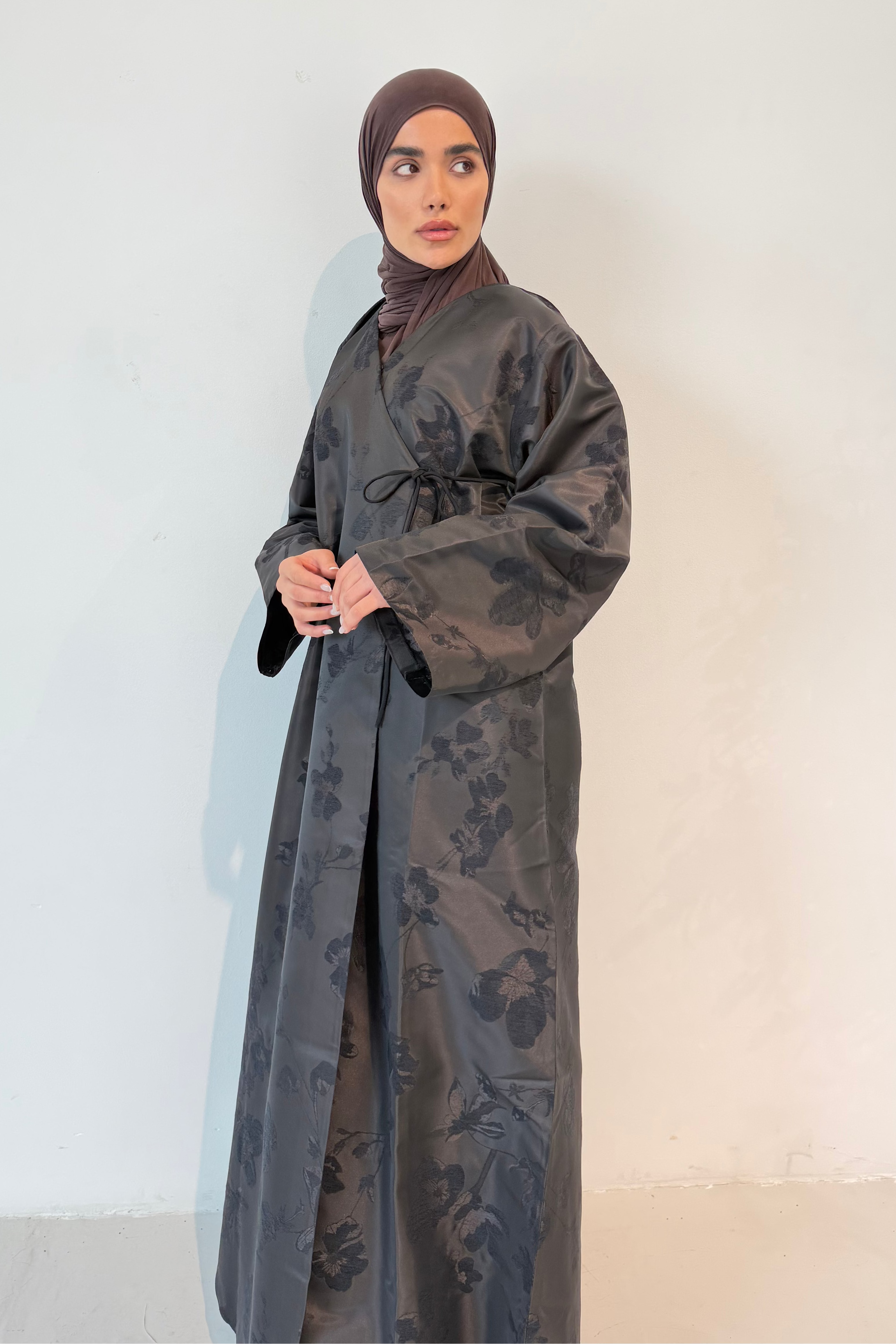 Taffeta Floral Open Abaya