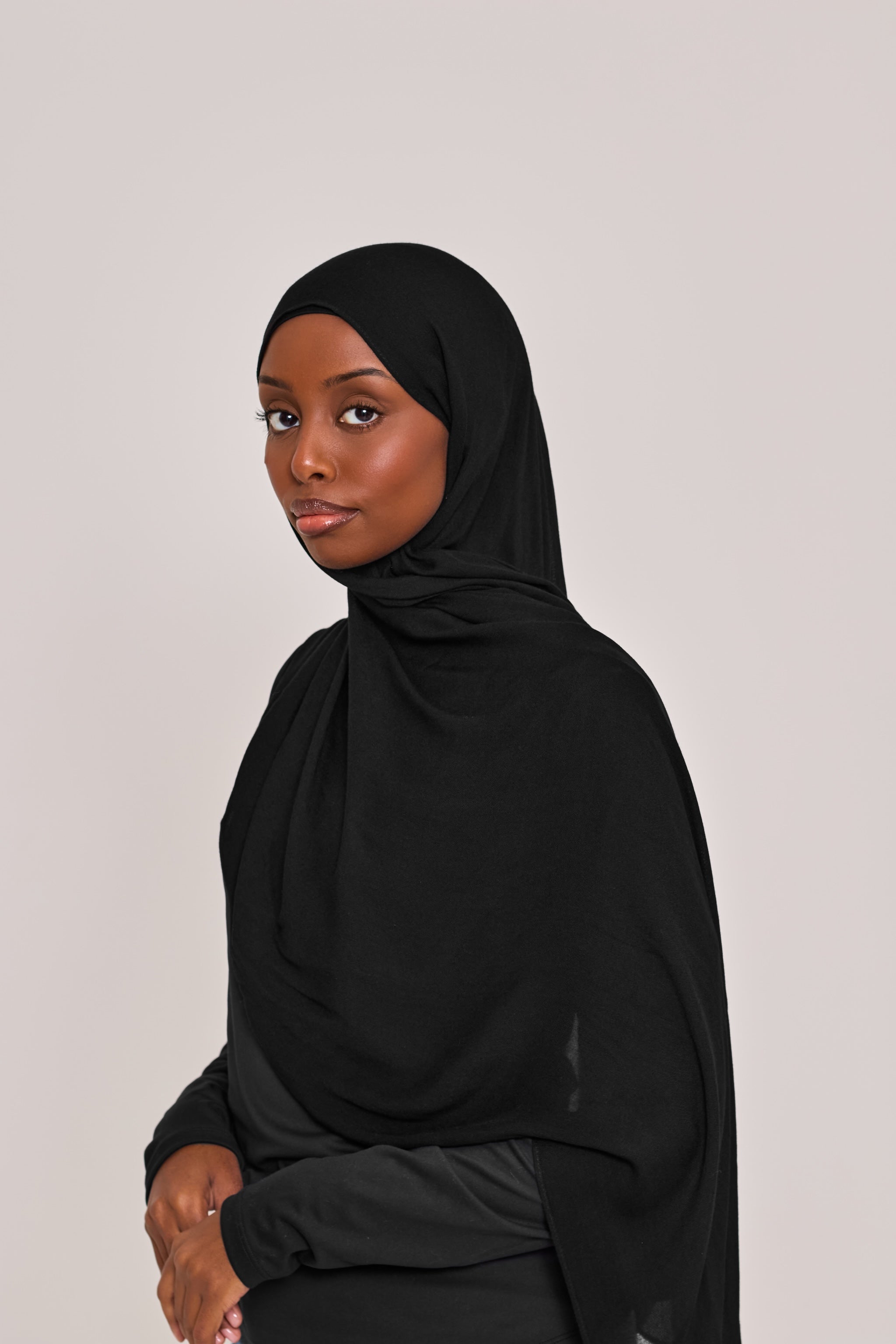 Black Modal Hijab