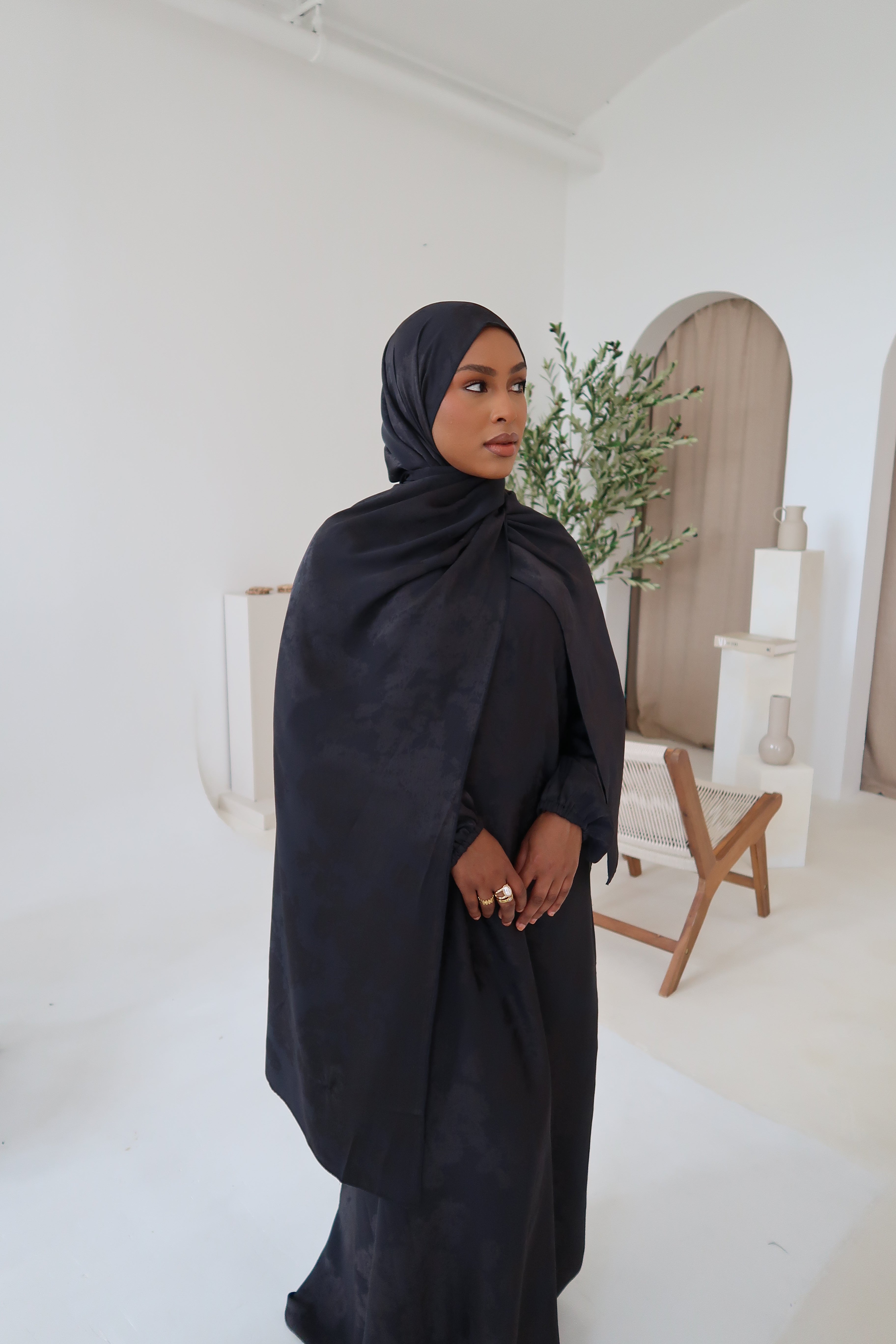 Patterned Prayer Abaya