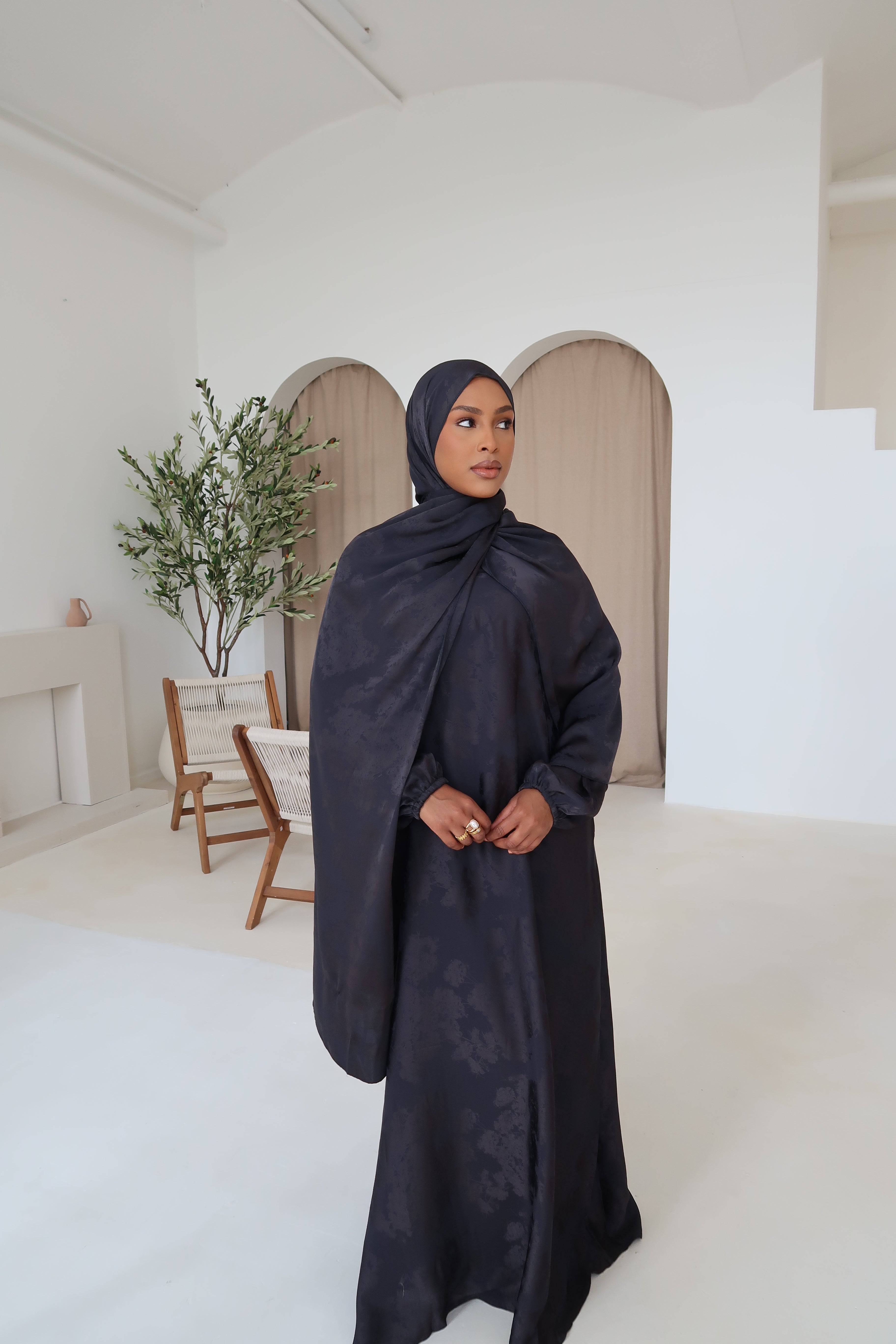 Patterned Prayer Abaya