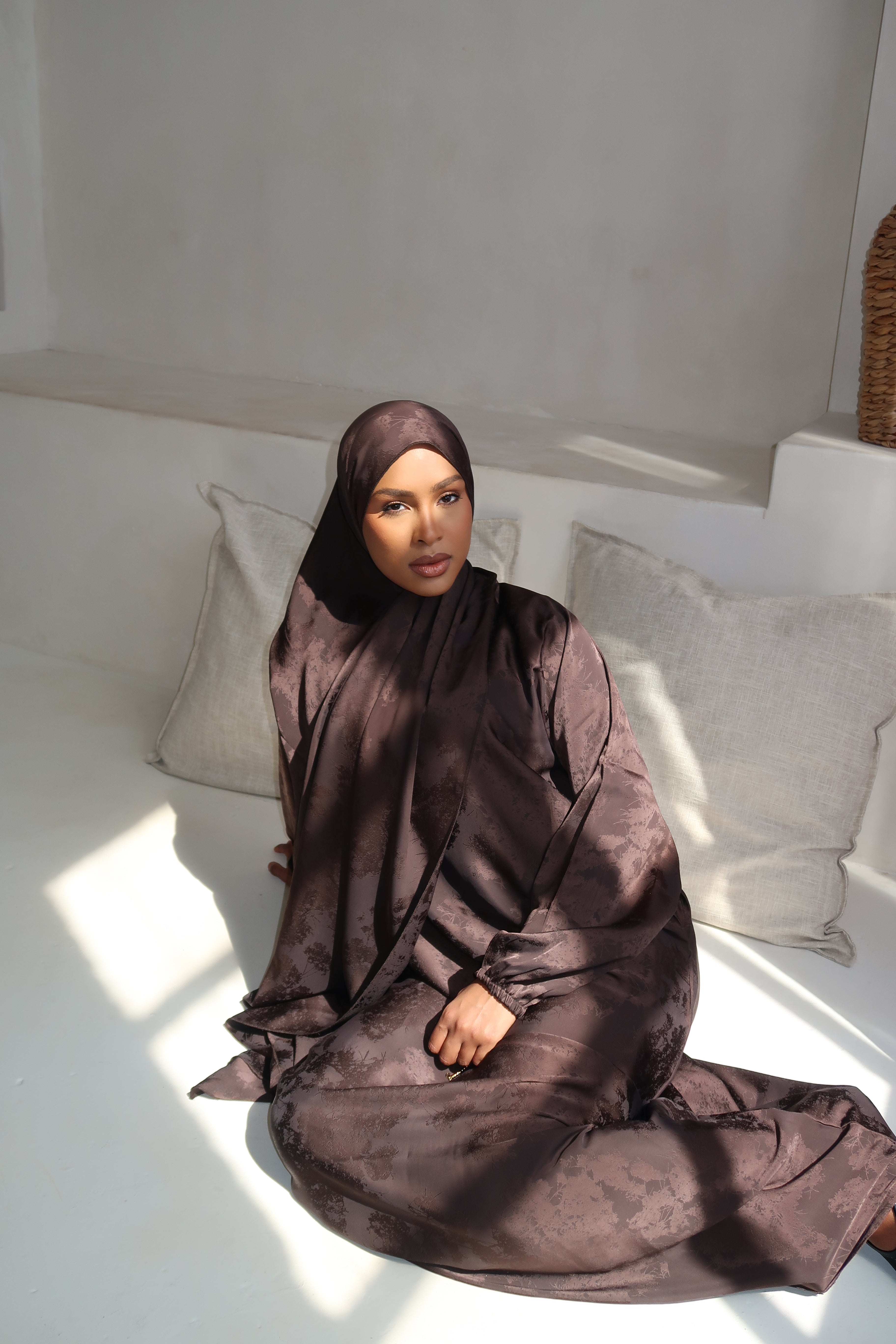 Patterned Prayer Abaya