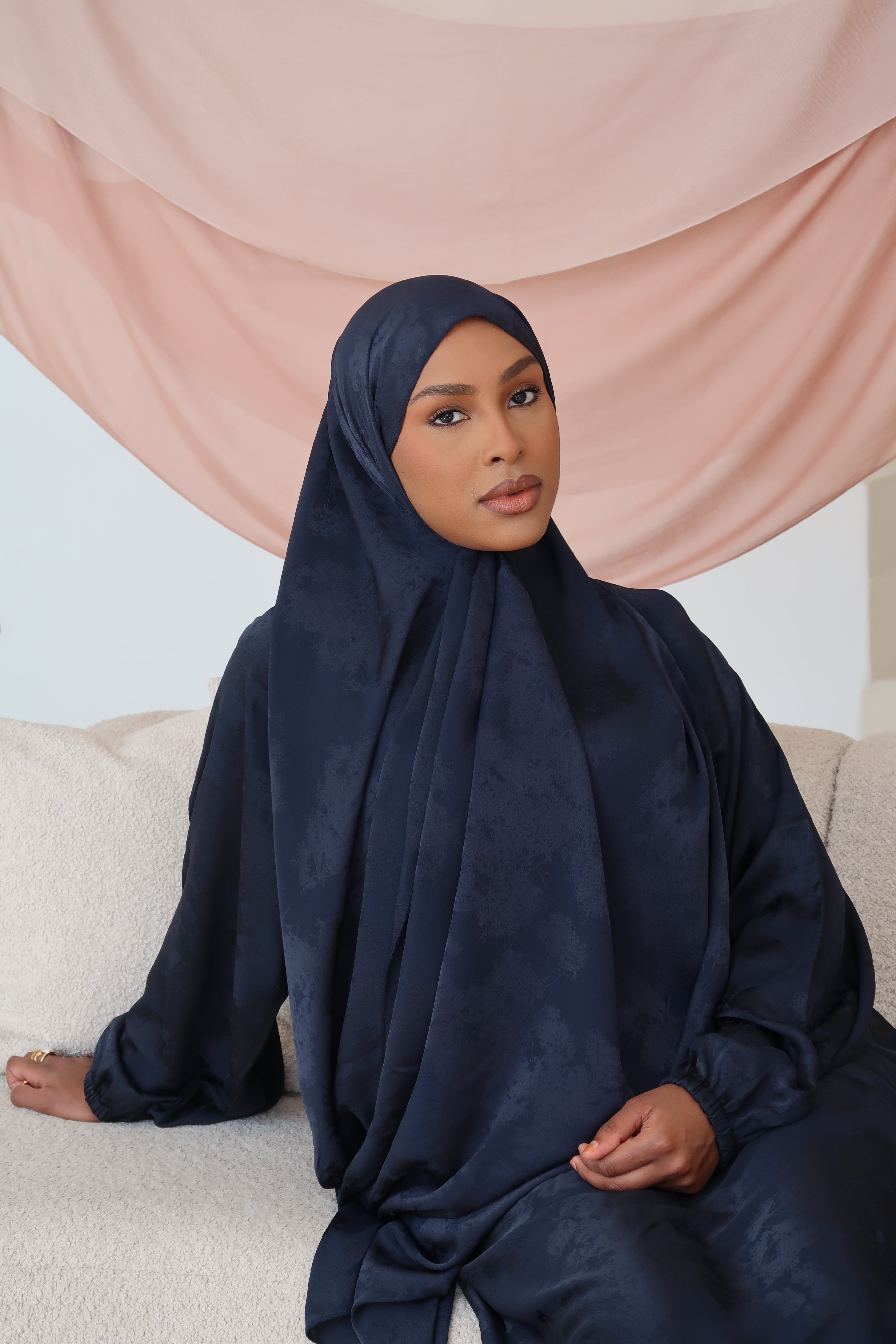 Patterned Prayer Abaya