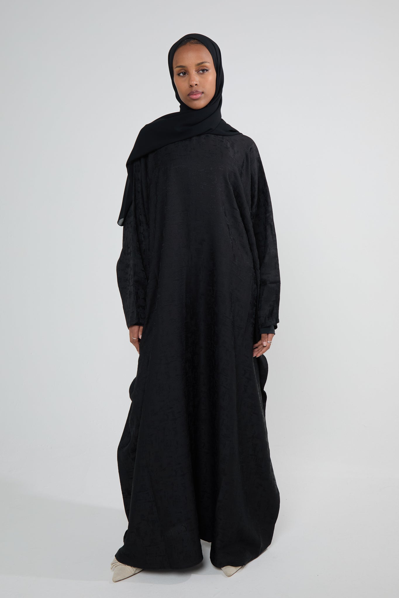 Black Jacquard Luxé Butterfly Abaya