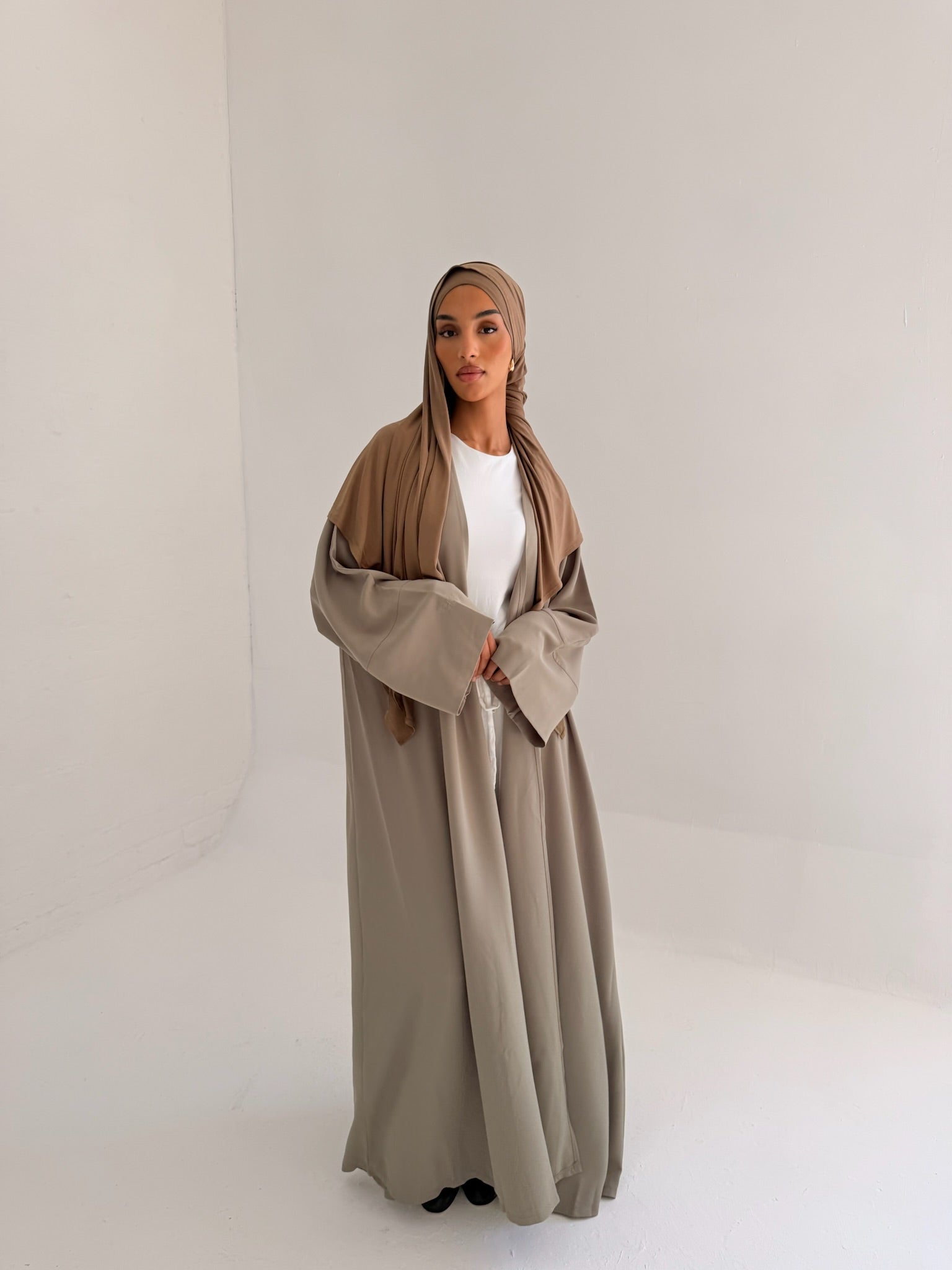 Pistachio Open Abaya