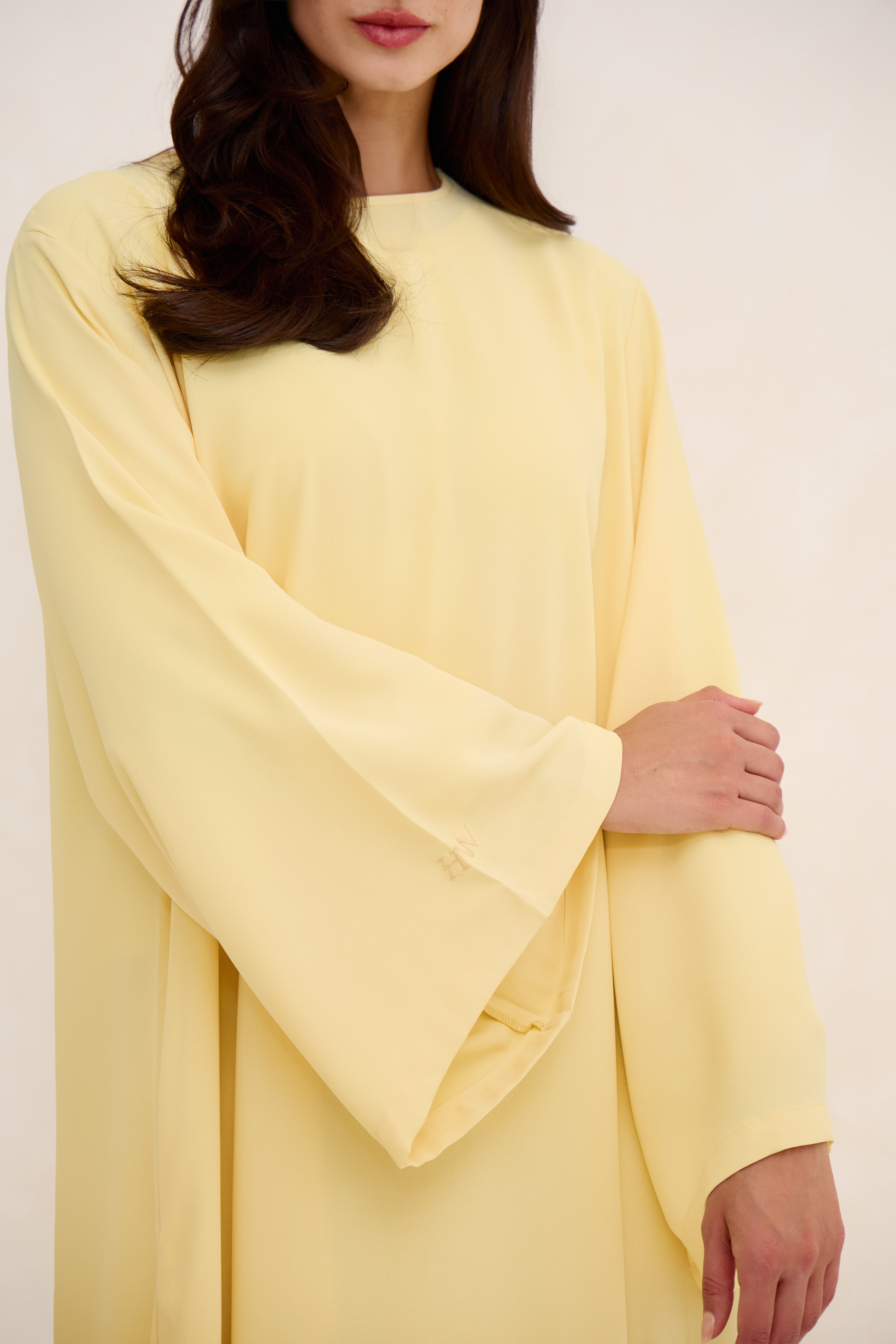 Butter Yellow Spanish Sleeve Abaya
