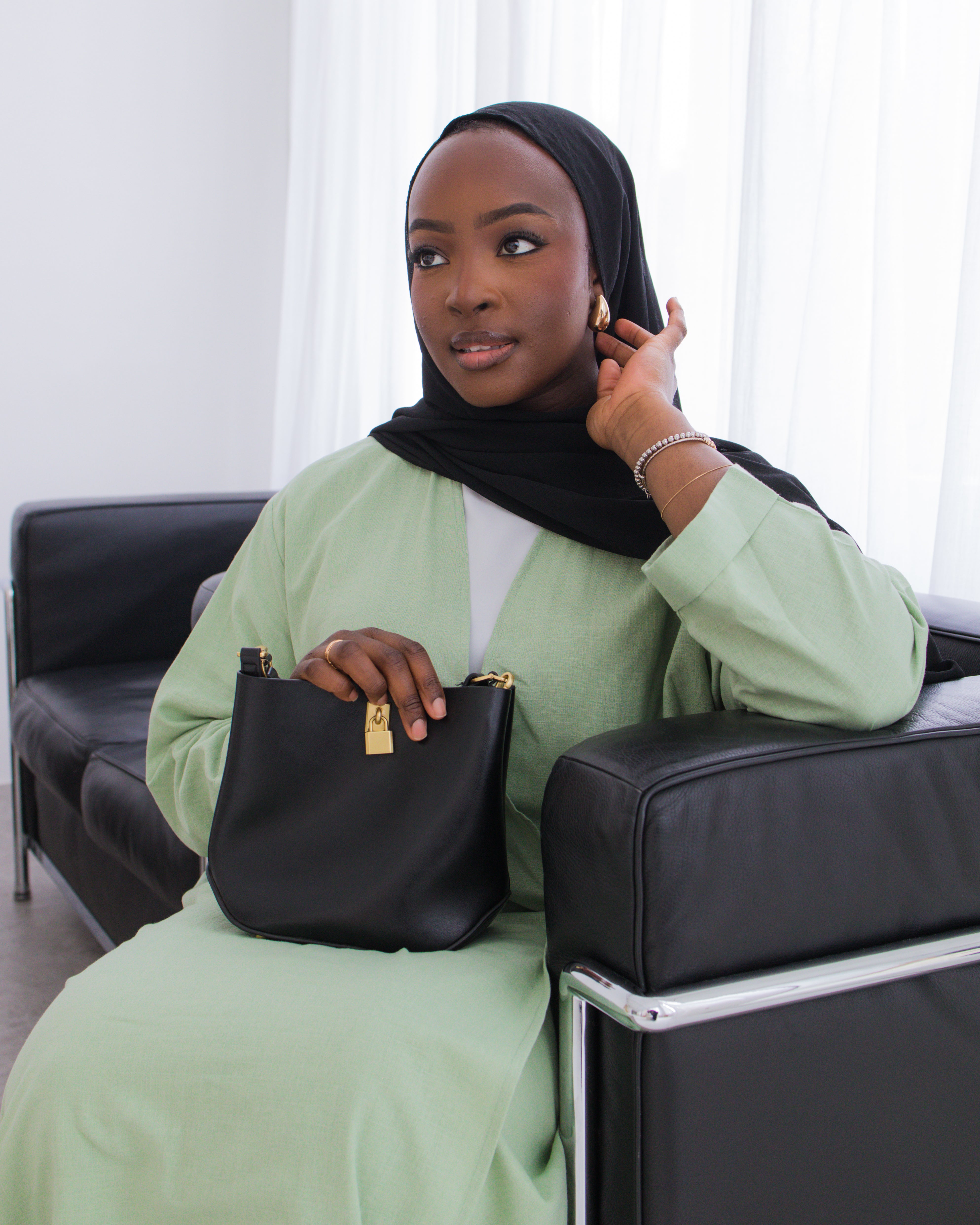 Lina Open Abaya