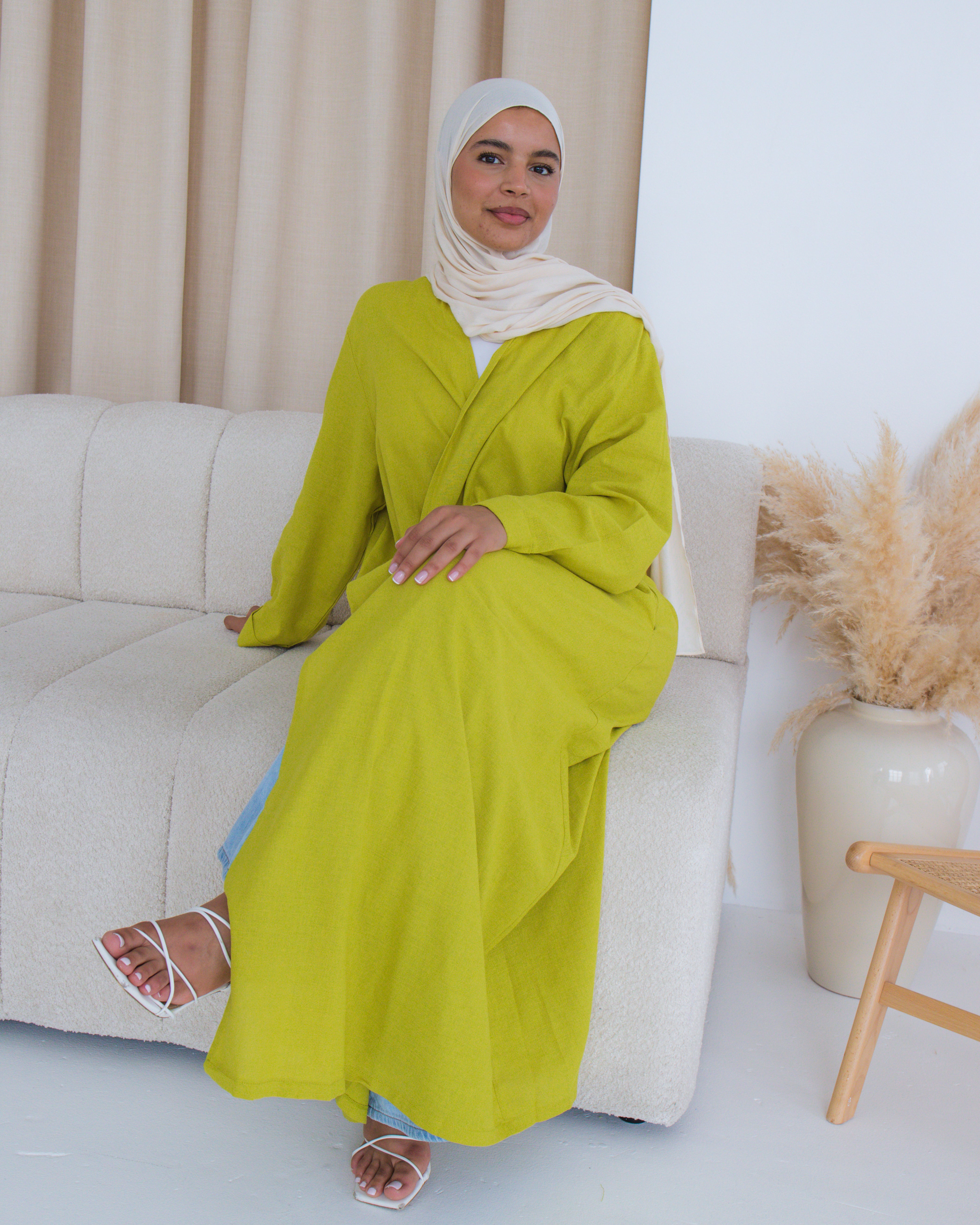 Lina Open Abaya