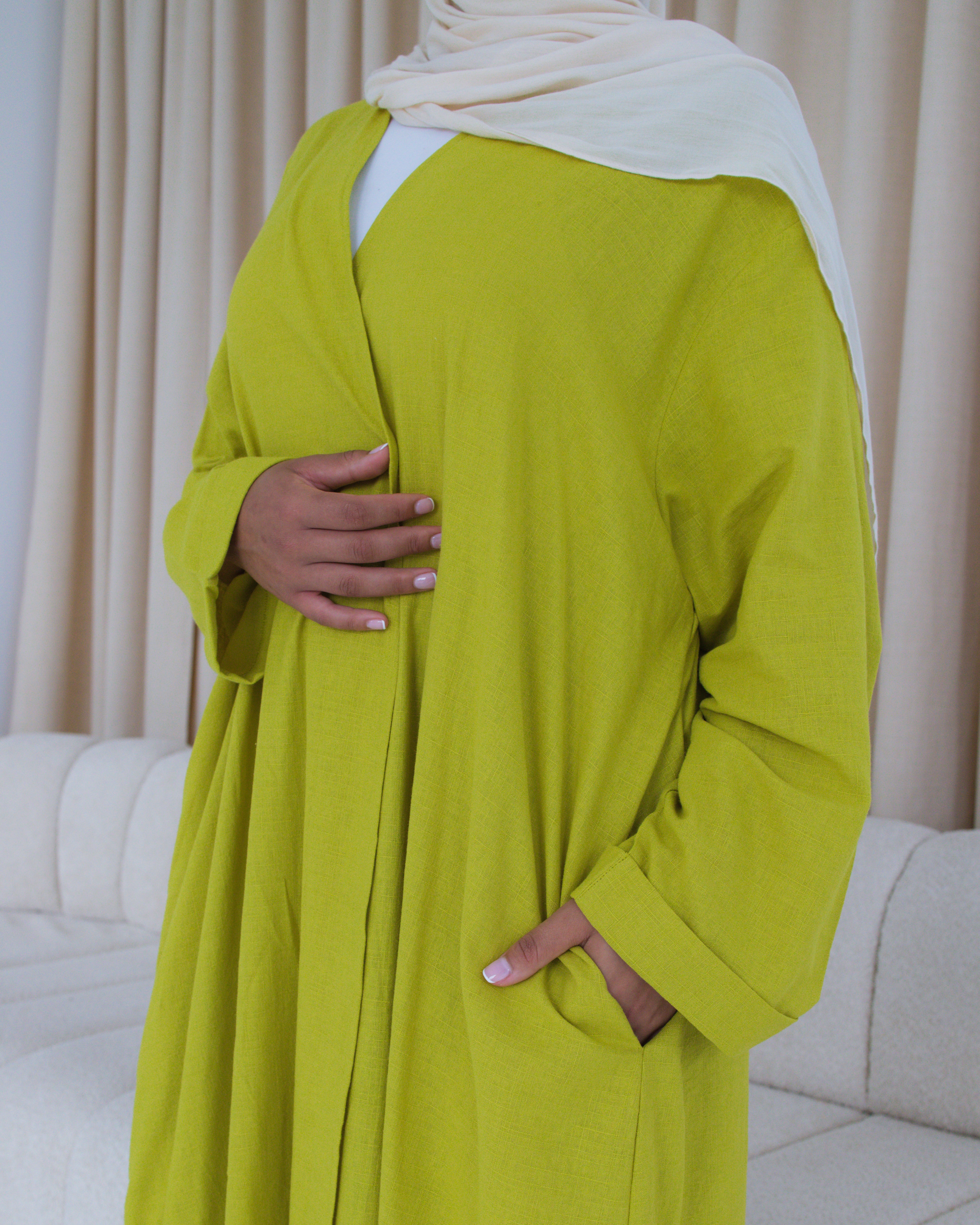 Lina Open Abaya