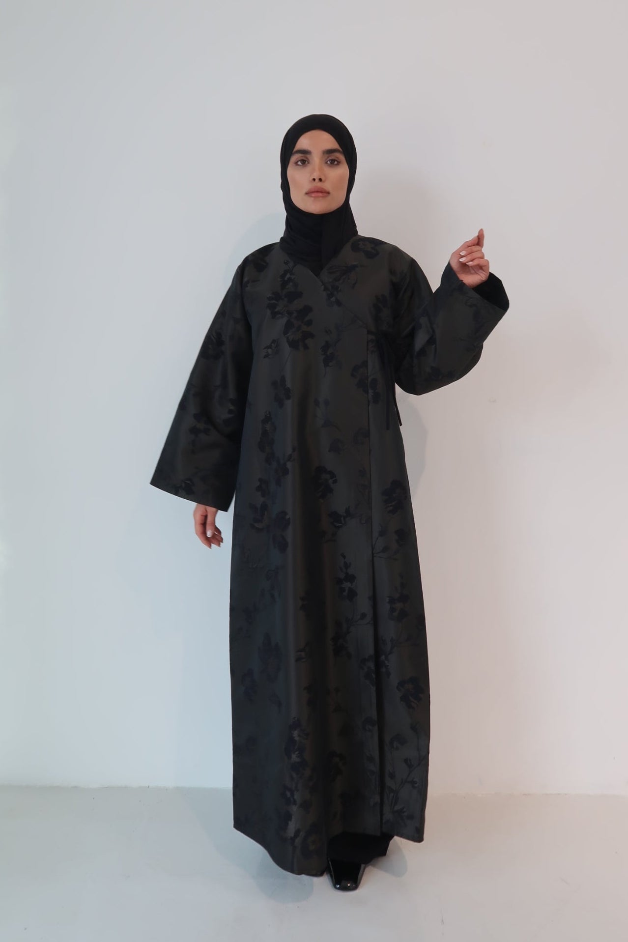 Taffeta Floral Two Tone Open Abaya