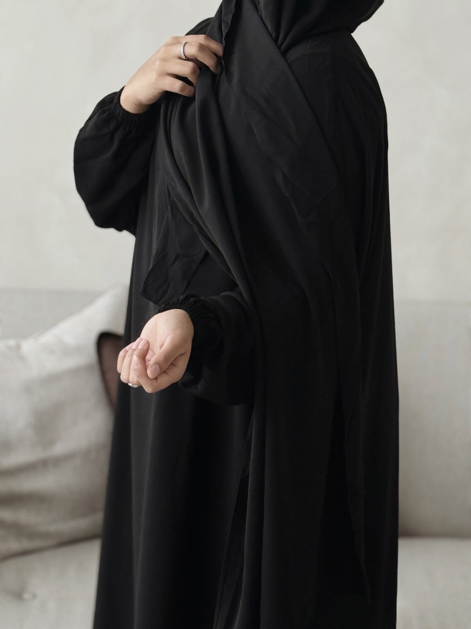Prayer Abaya - HAWAA Clothing