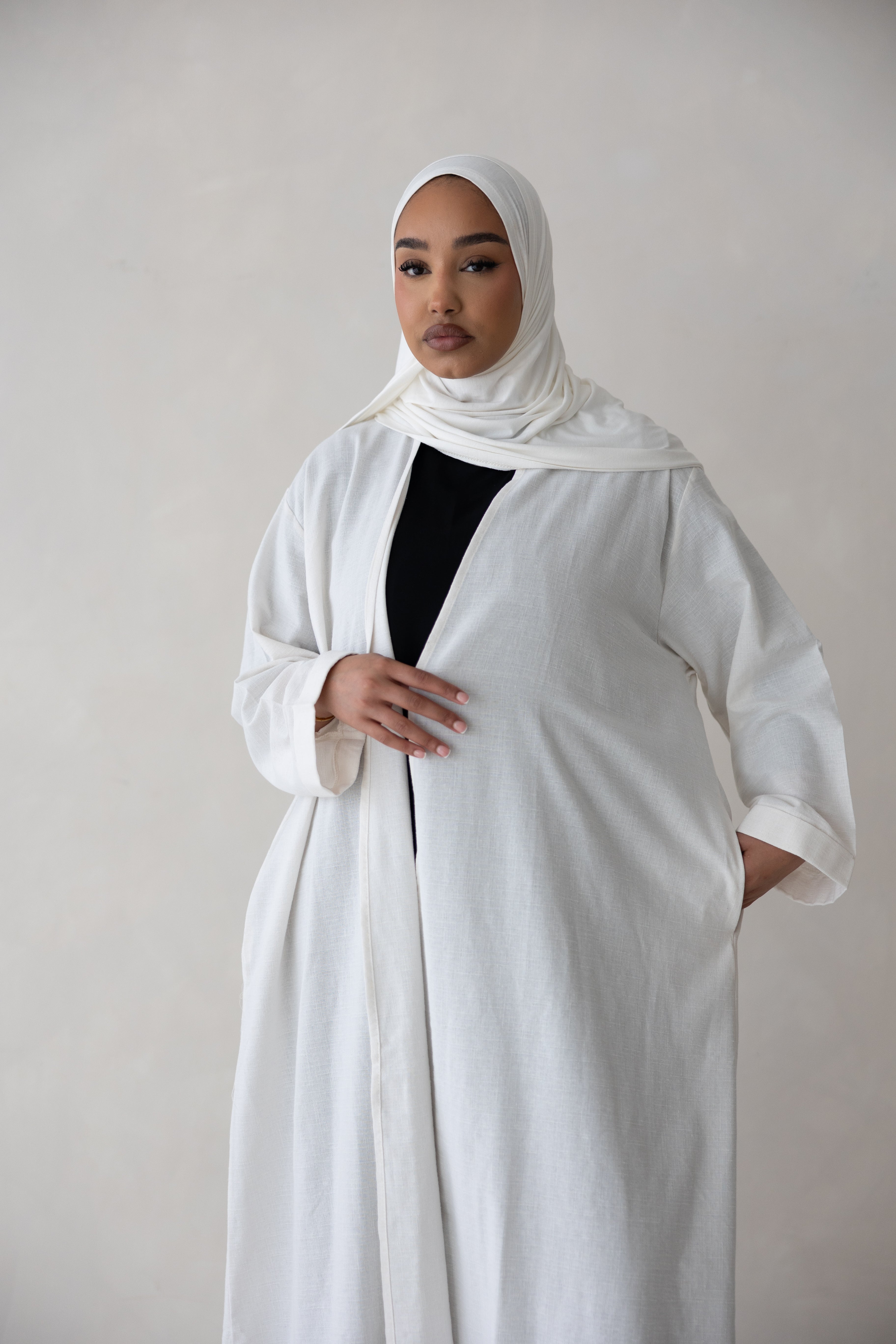 Lina Open Abaya