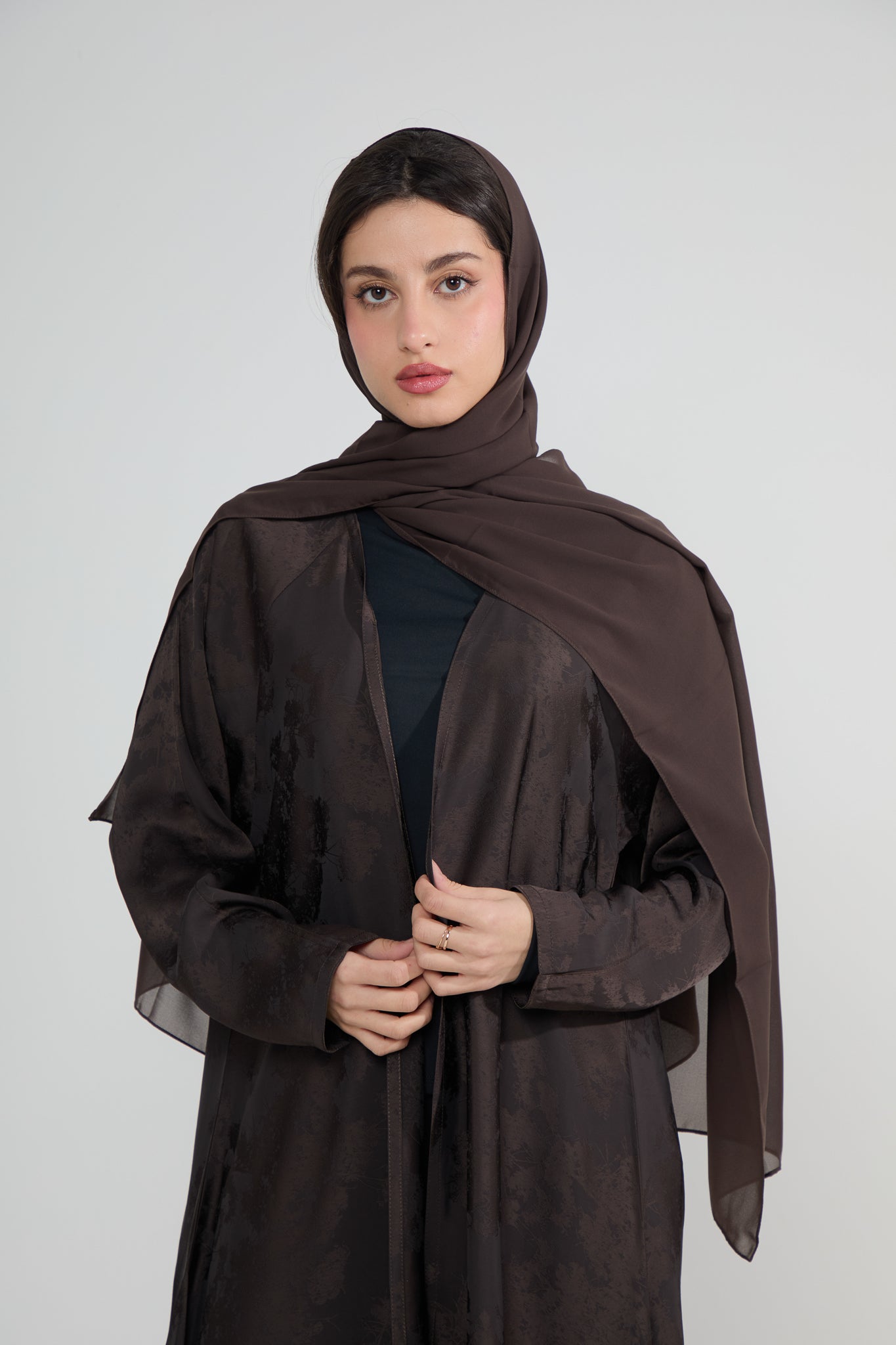 Brown Patterned Open Abaya
