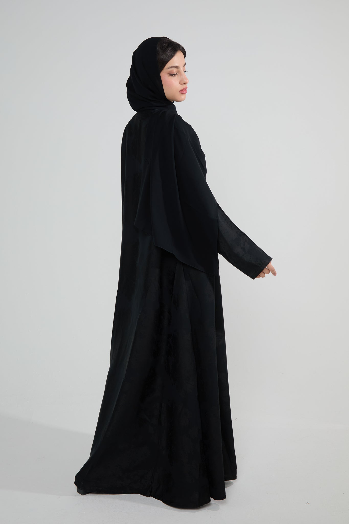 Black Patterned Open Abaya