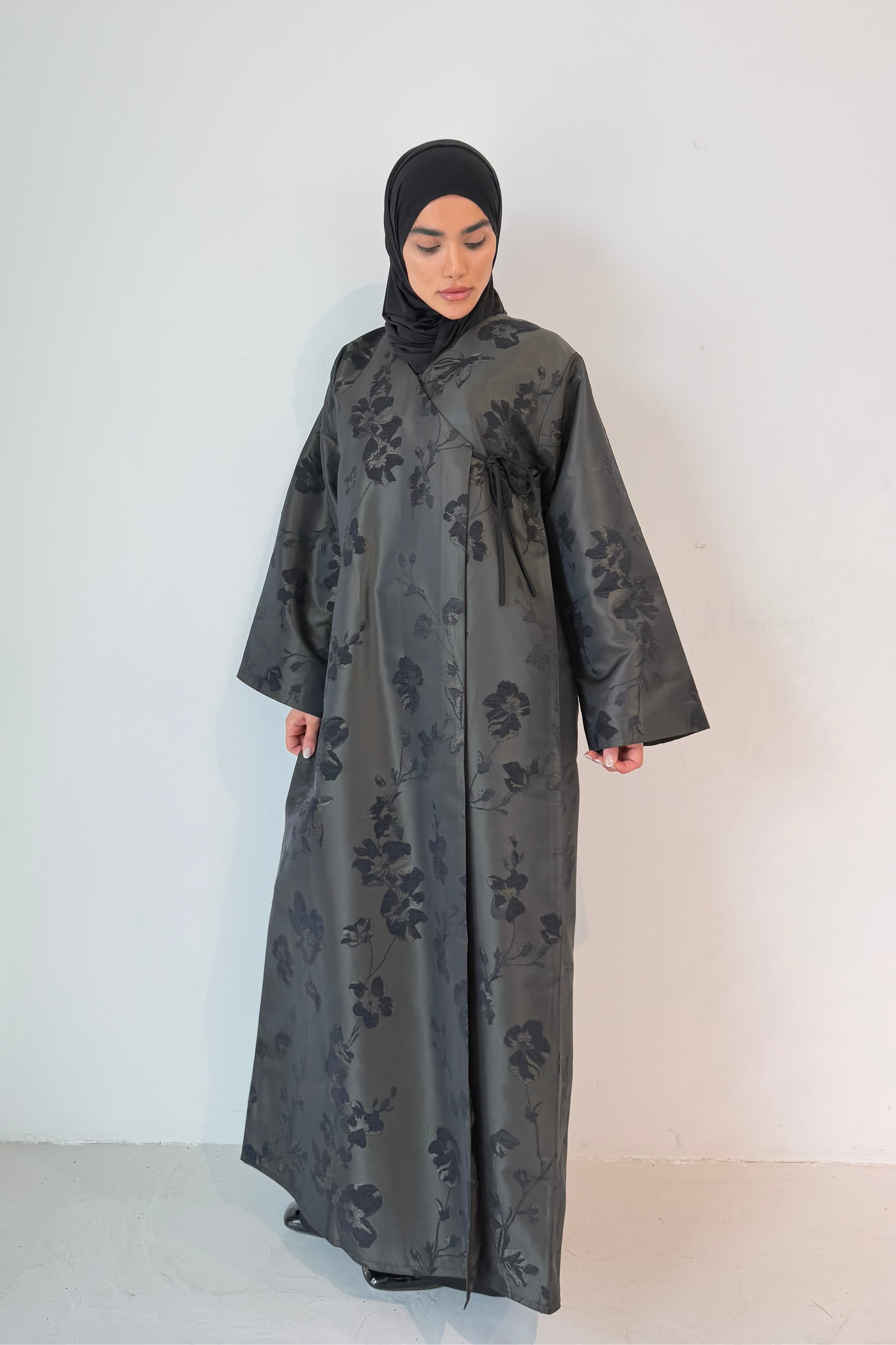 Taffeta Floral Two Tone Open Abaya